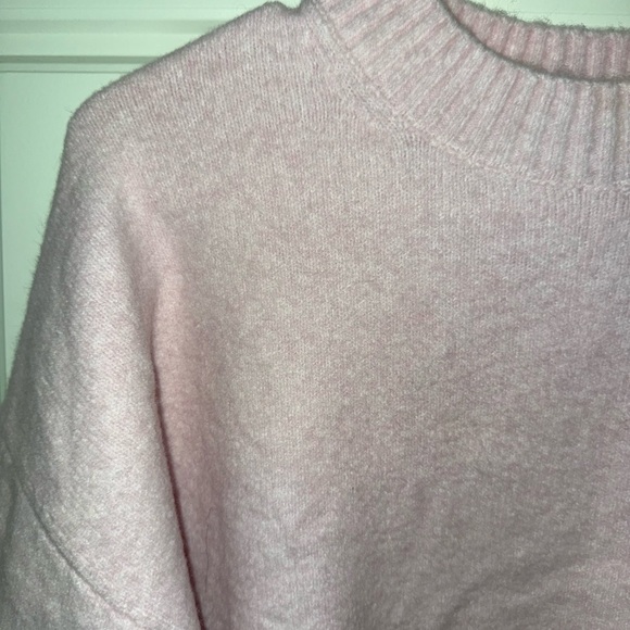 Zara Pale Pink Crewneck Sweater - Picture 3 of 4